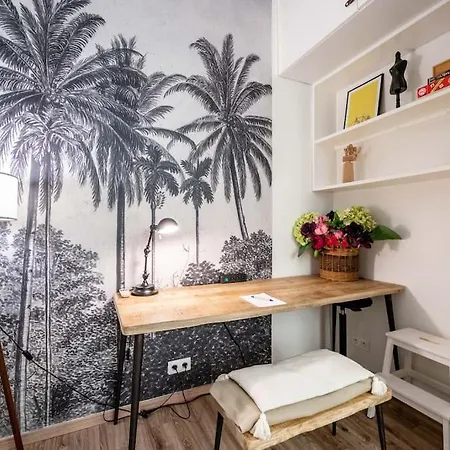 Monte Carlo Monaco Border, Center - View - Feelings Apartment Beausoleil