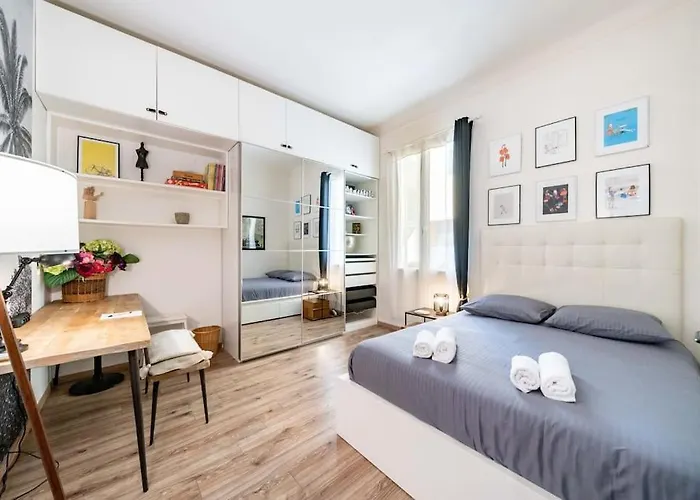 Monte Carlo Monaco Border, Center - View - Feelings *